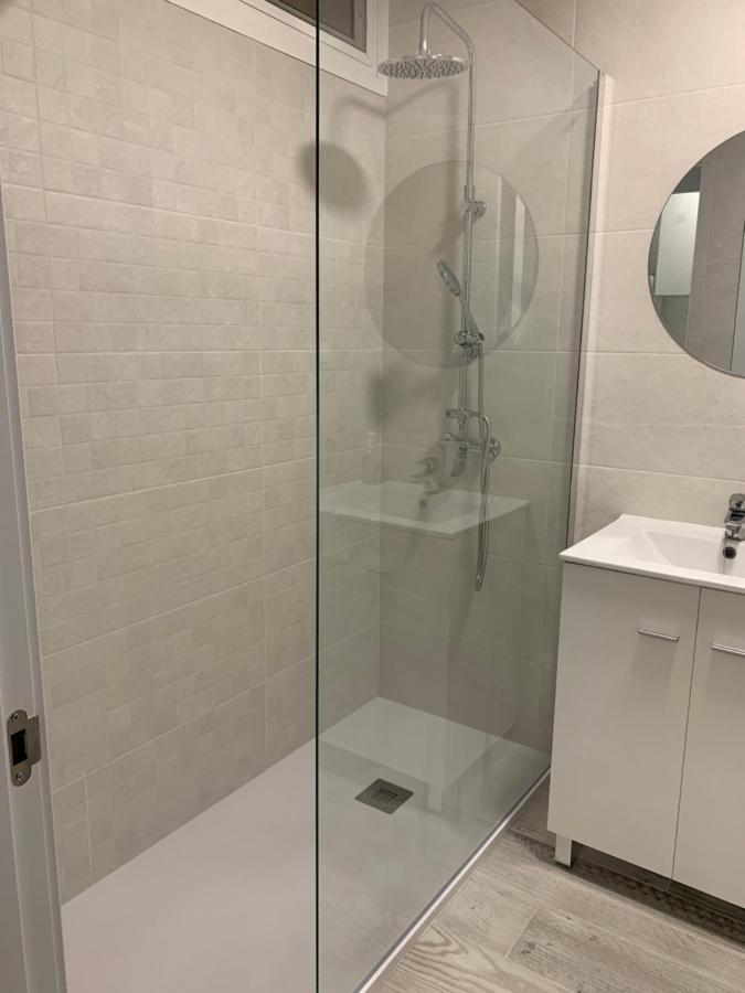 Acogedor Estudio En Primera Linea De Playa بينالماذينا المظهر الخارجي الصورة